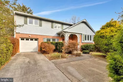 6011 Bradley Boulevard, Bethesda, MD 20817 - Photo 1