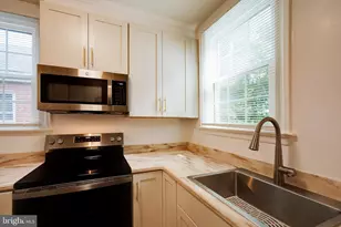 4851 Crescent St, Bethesda, MD 20816 - Photo 19