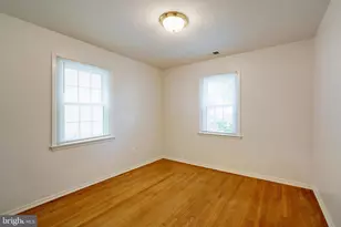 4851 Crescent St, Bethesda, MD 20816 - Photo 23