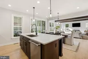 5600 Oakmont Ave, Bethesda, MD 20817 - Photo 5