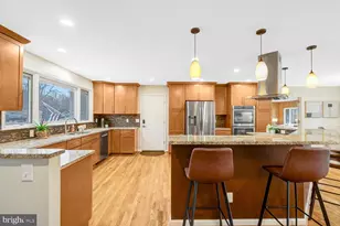 15020 Rocking Spring Dr, Rockville, MD 20853 - Photo 11