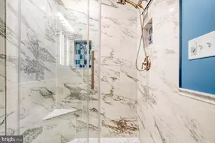 15020 Rocking Spring Dr, Rockville, MD 20853 - Photo 37