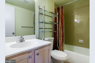 1121 University Blvd #1002, Silver Spring, MD 20902 - Photo 13