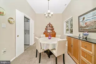 18810 Walkers Choice Rd, Gaithersburg, MD 20886 - Photo 9