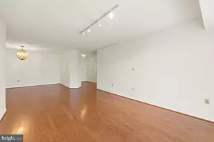 15107 Interlachen Dr, Silver Spring, MD 20906 - Photo 5