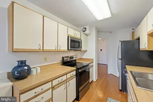 15107 Interlachen Dr, Silver Spring, MD 20906 - Photo 13