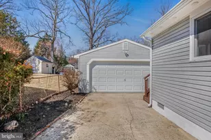 1208 Allison Dr, Rockville, MD 20851 - Photo 29