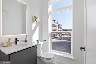 5358 Zenith Overlook, Bethesda, MD 20816 - Photo 13