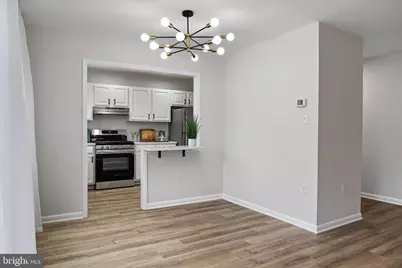 10656 Weymouth Street #202, Bethesda, MD 20814 - Photo 9