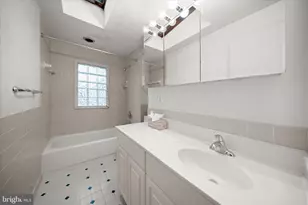 4915 Bangor Dr, Kensington, MD 20895 - Photo 15