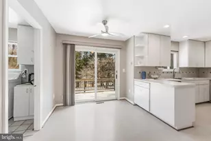 11433 Beechgrove Ln, Potomac, MD 20854 - Photo 17