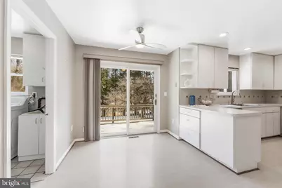 11433 Beechgrove Lane, Potomac, MD 20854 - Photo 17