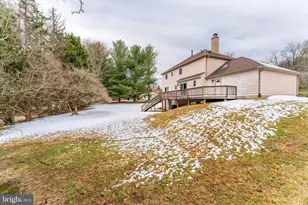 11433 Beechgrove Ln, Potomac, MD 20854 - Photo 45