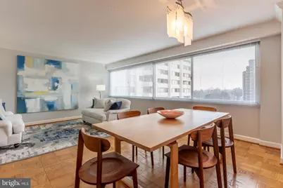 4515 Willard Avenue #1619, Chevy Chase, MD 20815 - Photo 5