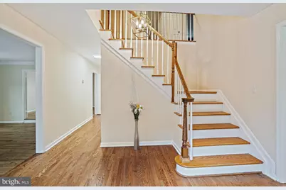 11325 Bedfordshire Avenue, Potomac, MD 20854 - Photo 5