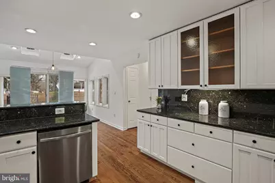 11325 Bedfordshire Avenue, Potomac, MD 20854 - Photo 19