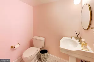 5205 Falmouth Rd, Bethesda, MD 20816 - Photo 39