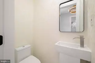 617 Greenbrier Dr, Silver Spring, MD 20910 - Photo 27