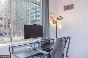 4801 Fairmont Ave, Bethesda, MD 20814 - Photo 13