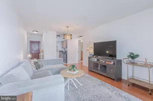 4801 Fairmont Ave, Bethesda, MD 20814 - Photo 5