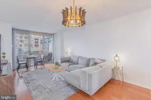 4801 Fairmont Ave, Bethesda, MD 20814 - Photo 3