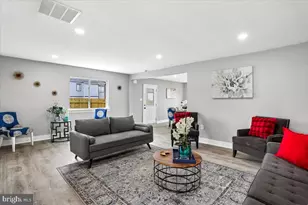 7635 Laytonia Dr, Gaithersburg, MD 20877 - Photo 5