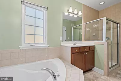 13526 Waterford Hills Boulevard, Germantown, MD 20874 - Photo 23