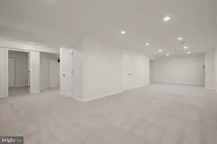 502 Barnside Pl, Rockville, MD 20850 - Photo 47