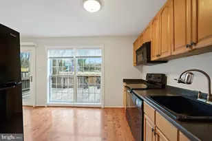 10 Ingleside Ct, Rockville, MD 20850 - Photo 17