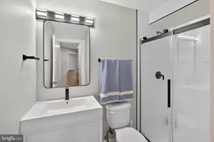 510 Saddle Ridge Ln, Rockville, MD 20850 - Photo 17