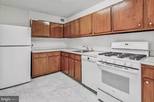 9039 Sligo Creek Pkwy, Silver Spring, MD 20901 - Photo 7