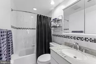 1104 Fallsmead Way, Potomac, MD 20854 - Photo 37