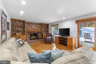 1104 Fallsmead Way, Potomac, MD 20854 - Photo 23