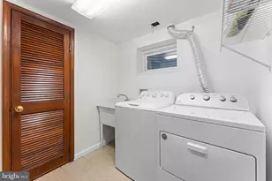 1104 Fallsmead Way, Potomac, MD 20854 - Photo 59