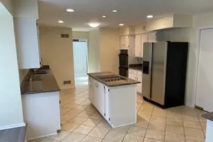 9716 The Corral Dr, Potomac, MD 20854 - Photo 9