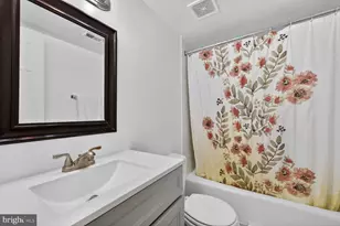 722 Quince Orchard Blvd, Gaithersburg, MD 20878 - Photo 9