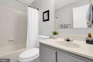 13684 Palmetto Cir, Germantown, MD 20874 - Photo 19