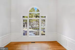 5406 Spruce Tree Ave, Bethesda, MD 20814 - Photo 11