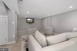 6005 Selvyn Rd, Bethesda, MD 20817 - Photo 49