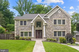 6005 Selvyn Rd, Bethesda, MD 20817 - Photo 7