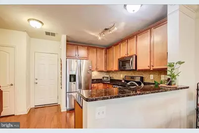 22942 Newcut Road #2301, Clarksburg, MD 20871 - Photo 3