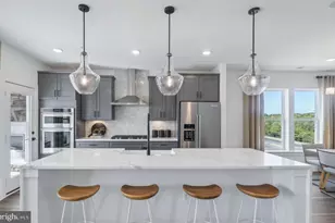 16146 Frederick Rd, Rockville, MD 20850 - Photo 7