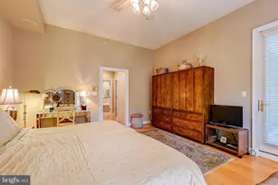 10401 Strathmore Park, North Bethesda, MD 20852 - Photo 33