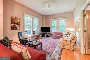 10401 Strathmore Park, North Bethesda, MD 20852 - Photo 29