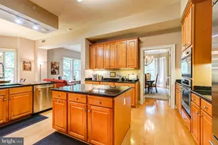 10401 Strathmore Park, North Bethesda, MD 20852 - Photo 23