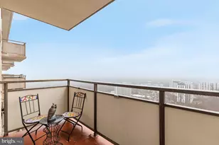 5225 Pooks Hill Rd, Bethesda, MD 20814 - Photo 17