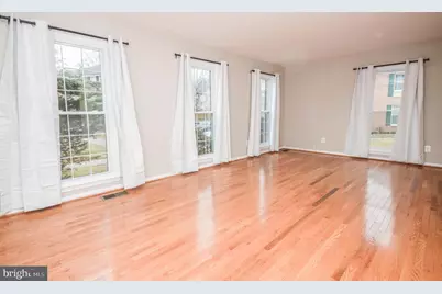 9209 Frostburg Way, Gaithersburg, MD 20886 - Photo 5