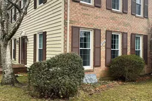 9209 Frostburg Way, Gaithersburg, MD 20886 - Photo 1