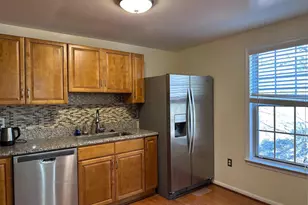 10523 Polk Square Ct, Gaithersburg, MD 20878 - Photo 9