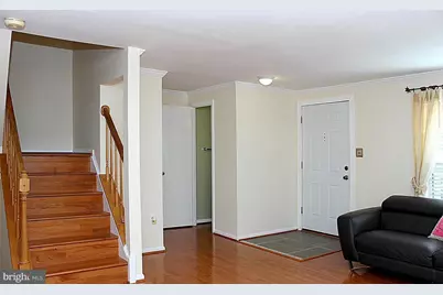 10523 Polk Square Court, Gaithersburg, MD 20878 - Photo 3